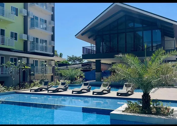Teresitas Place At Amani Grand Near Mactan Cebu Airport マクタン