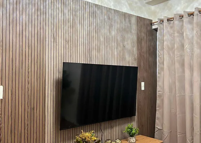 ホテル Teresitas Place At Amani Grand Near Mactan Cebu Airport 4*